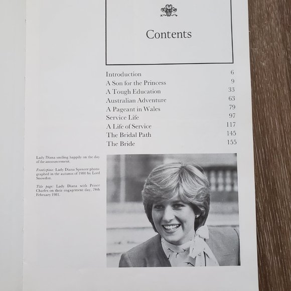 Debrett’s Book The Royal Wedding Official Souvenir Vintage Coffee Table Diana - Picture 12 of 16